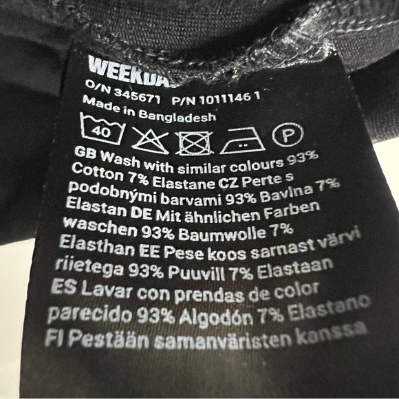 New Weekday Black‎ Boxy Crewneck Shirt Top T-shirt Small - Picture 3 of 5